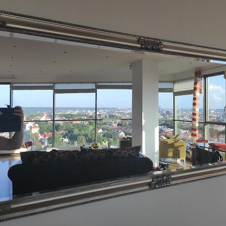 Luxury Apartment In Skyscraper VNO Exterior photo
